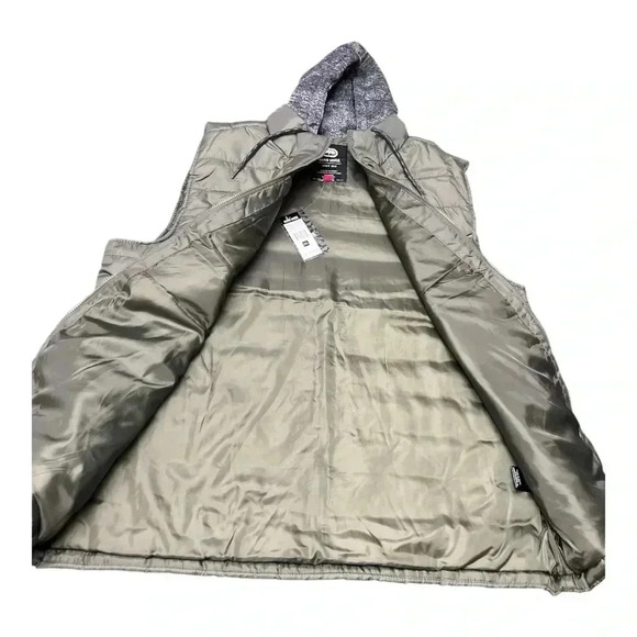 Ecko Unlimited Men's Olive Green and Gray Hooded Bomber Puffer Vest. NWT - Picture 4 of 11